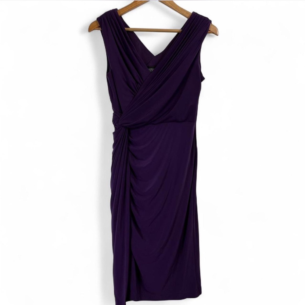 ADRIANNA PAPELL Z 8 PURPLE V-NECK WRAP SLEEVELESS COCKTAIL DRESS RUCHED STRETCH